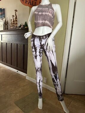 Uniqlo Tie-Dye High-Rise Skinny Pants - Mauve and White 28x33